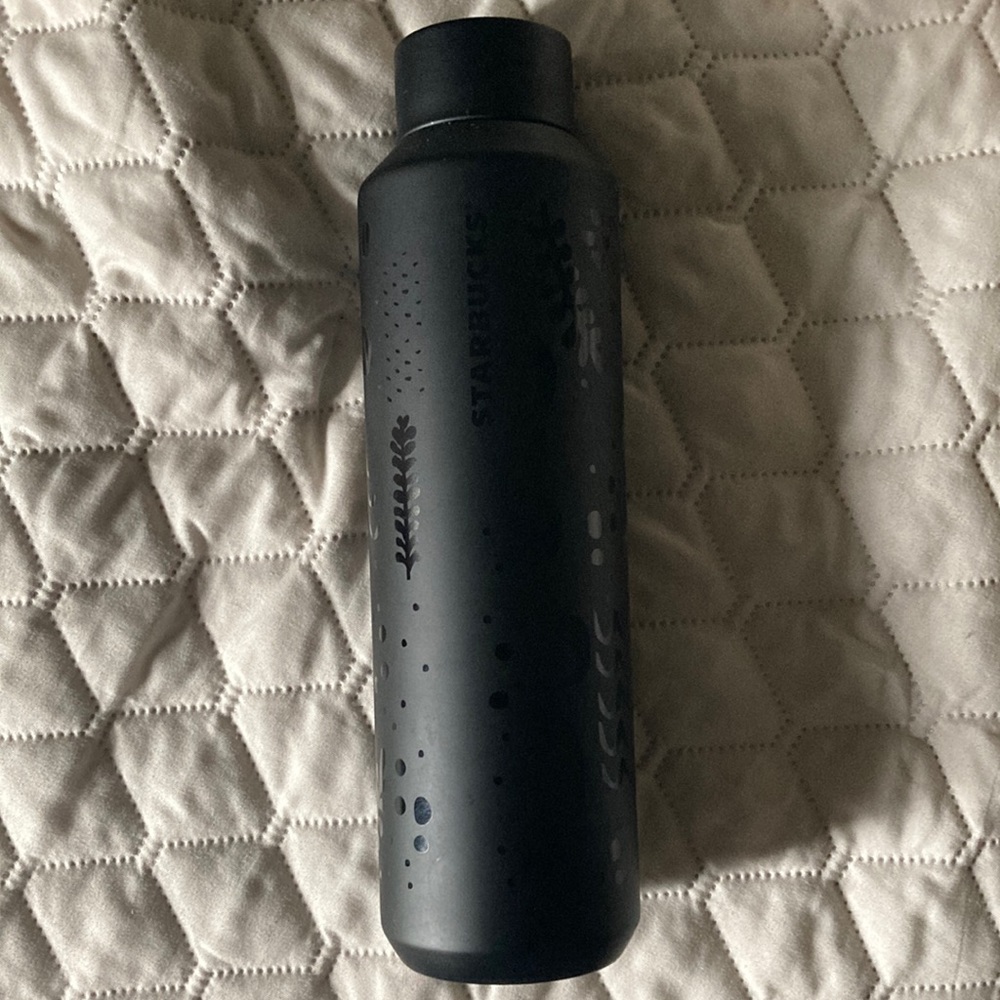Starbucks Vacuum Seal Stainless Steel Tumbler Bottle - Matte Black